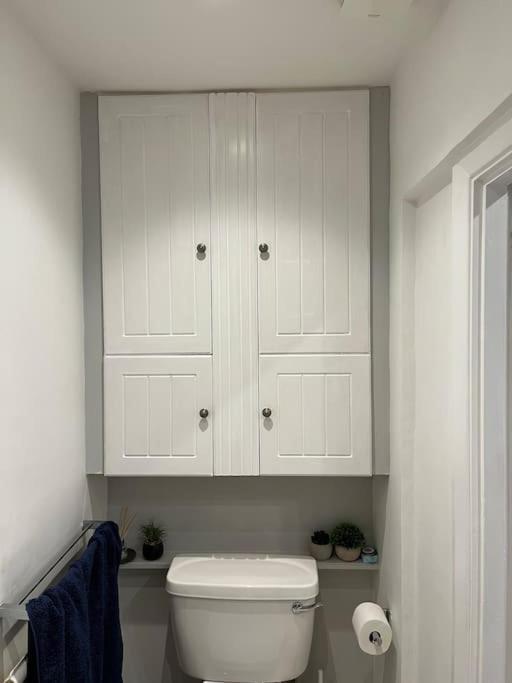 Gorgeous 2 Bedroom Flat In Charming Swiss Cottage 伦敦 外观 照片